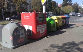 Jak správně naložit s vánočním stromkem po svátcích v Praze